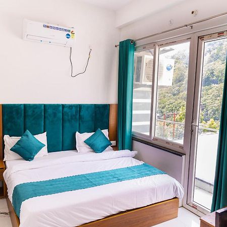 Hotel Parth Inn Ришикеш Экстерьер фото