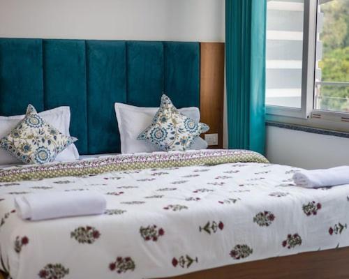 Hotel Parth Inn Ришикеш Экстерьер фото